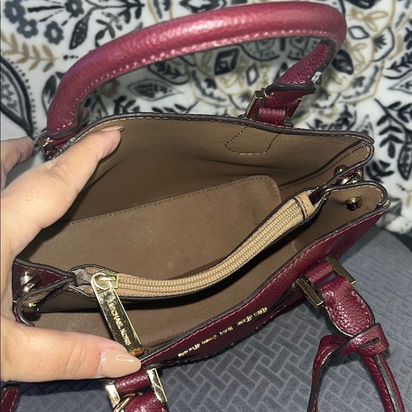 Michael Kors LOVE Burgundy Leather Tote/Crossbody Bag - Picture 12 of 16